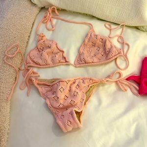 New w/o tags Lolli Swim Pink tiny bikini size Medium- perfect for warm weather